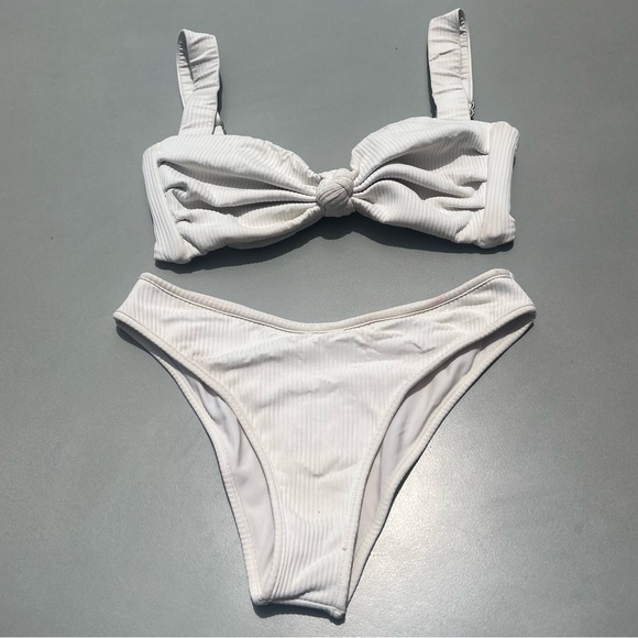 Montce White Ribbed Bikini - Picture 3 of 14